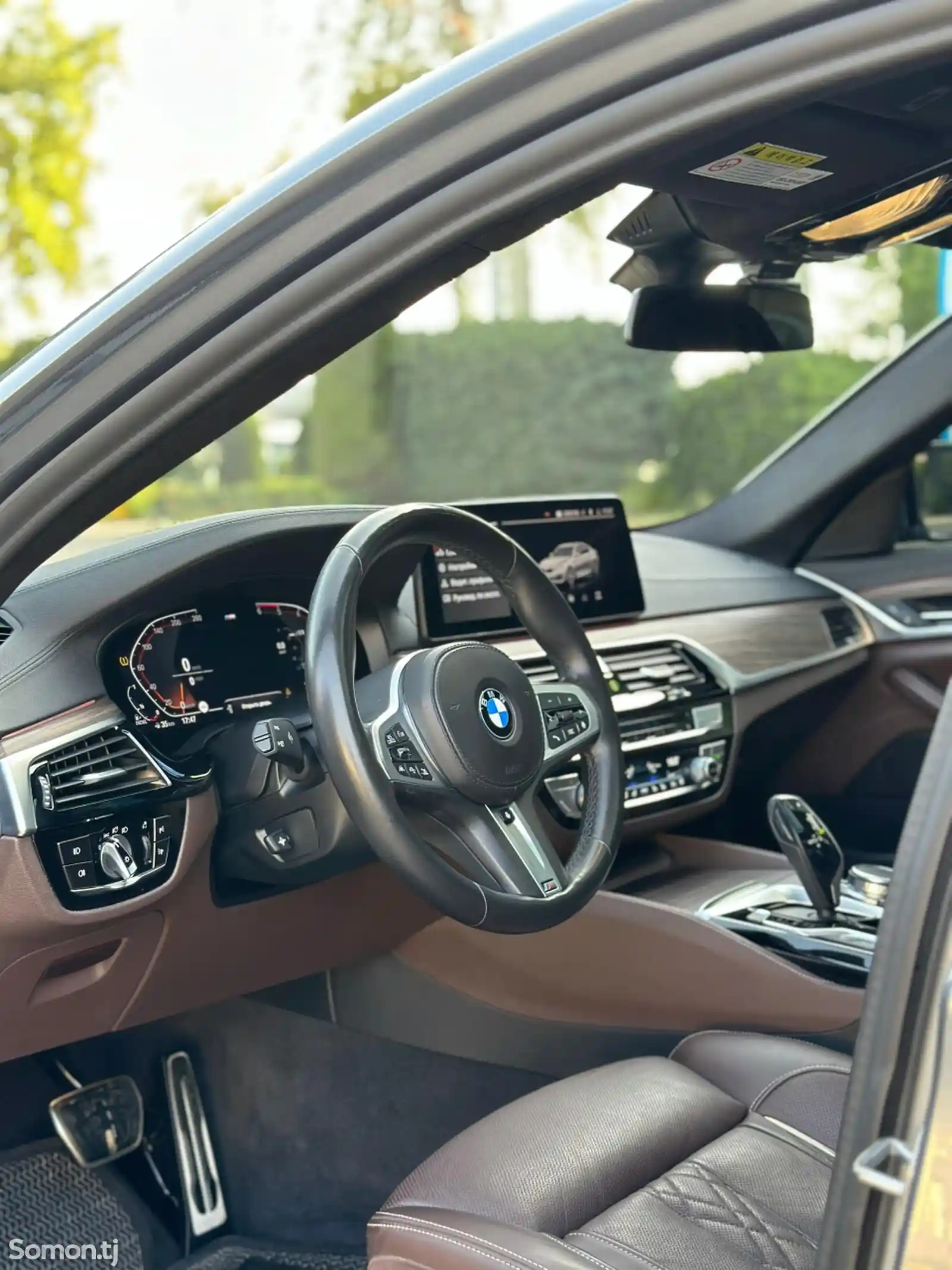 BMW 5 series, 2021-12