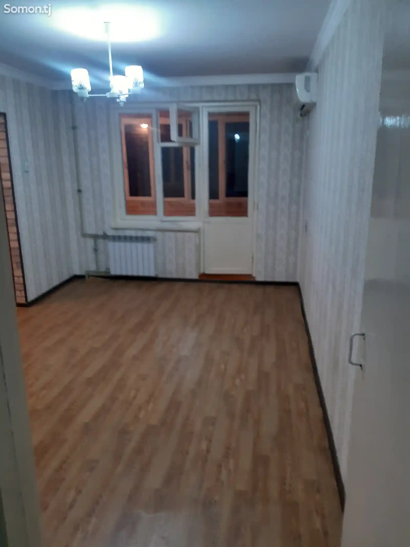 4-комн. квартира, 2 этаж, 85 м², Cино-1