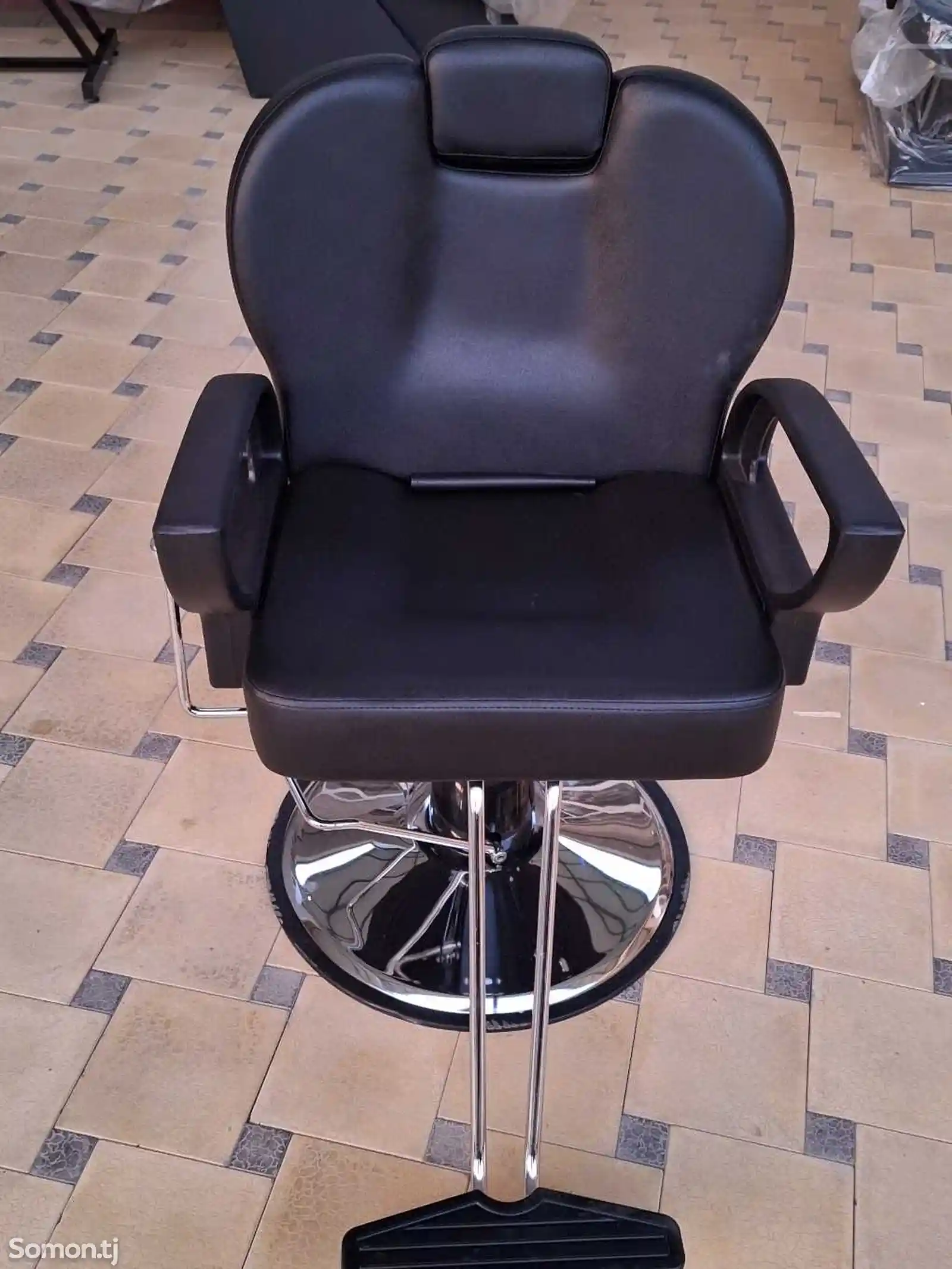 Кресло парикмахерское-3