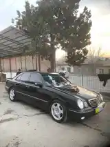 Mercedes-Benz E class, 2000-6