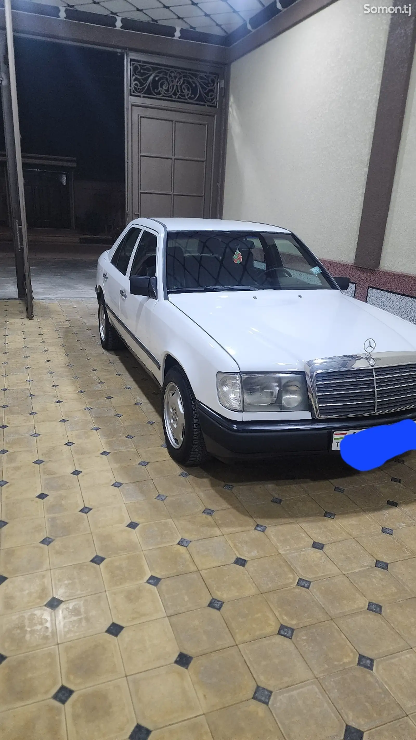 Mercedes-Benz W124, 1987-1