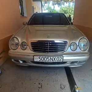 Mercedes-Benz E class, 2000