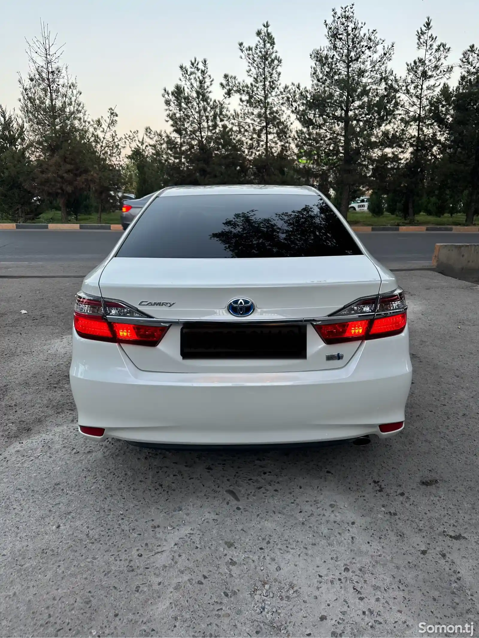 Toyota Camry, 2015-7