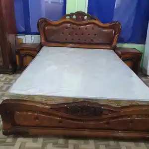 Корейская двуспальная кровать
