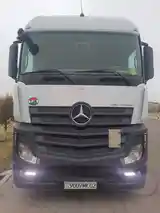 Бортовой грузовик Mercedes-Benz Actros, 2014-4