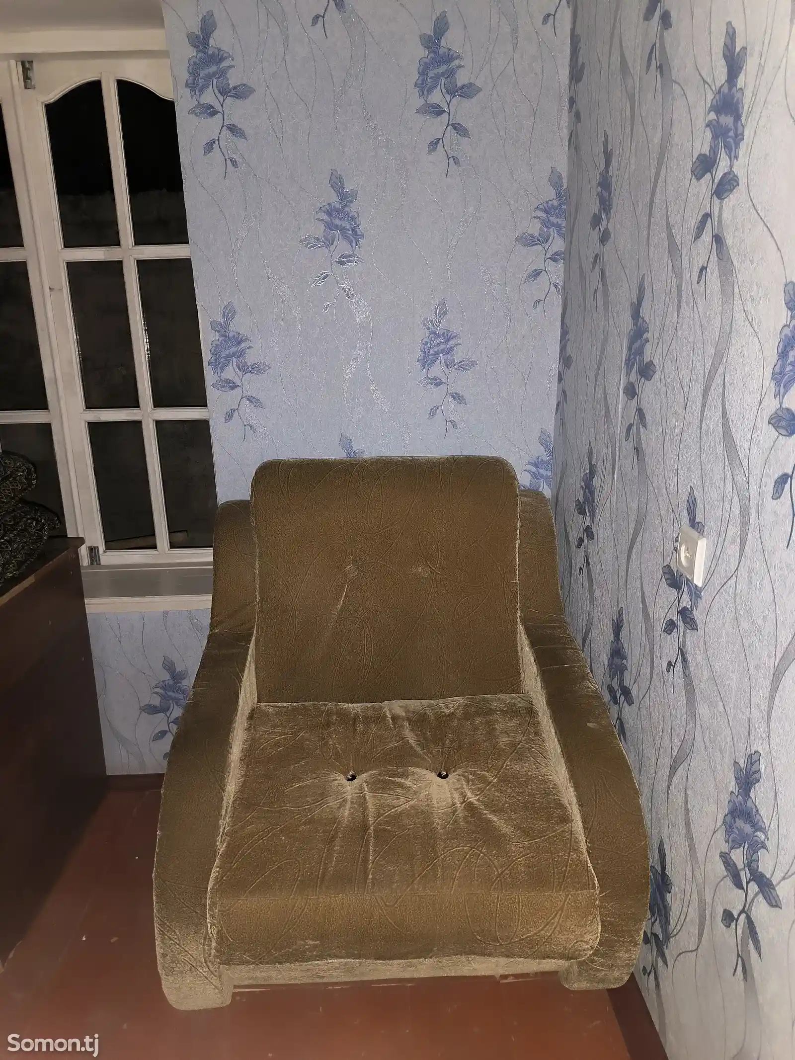 Кресла и диван-1