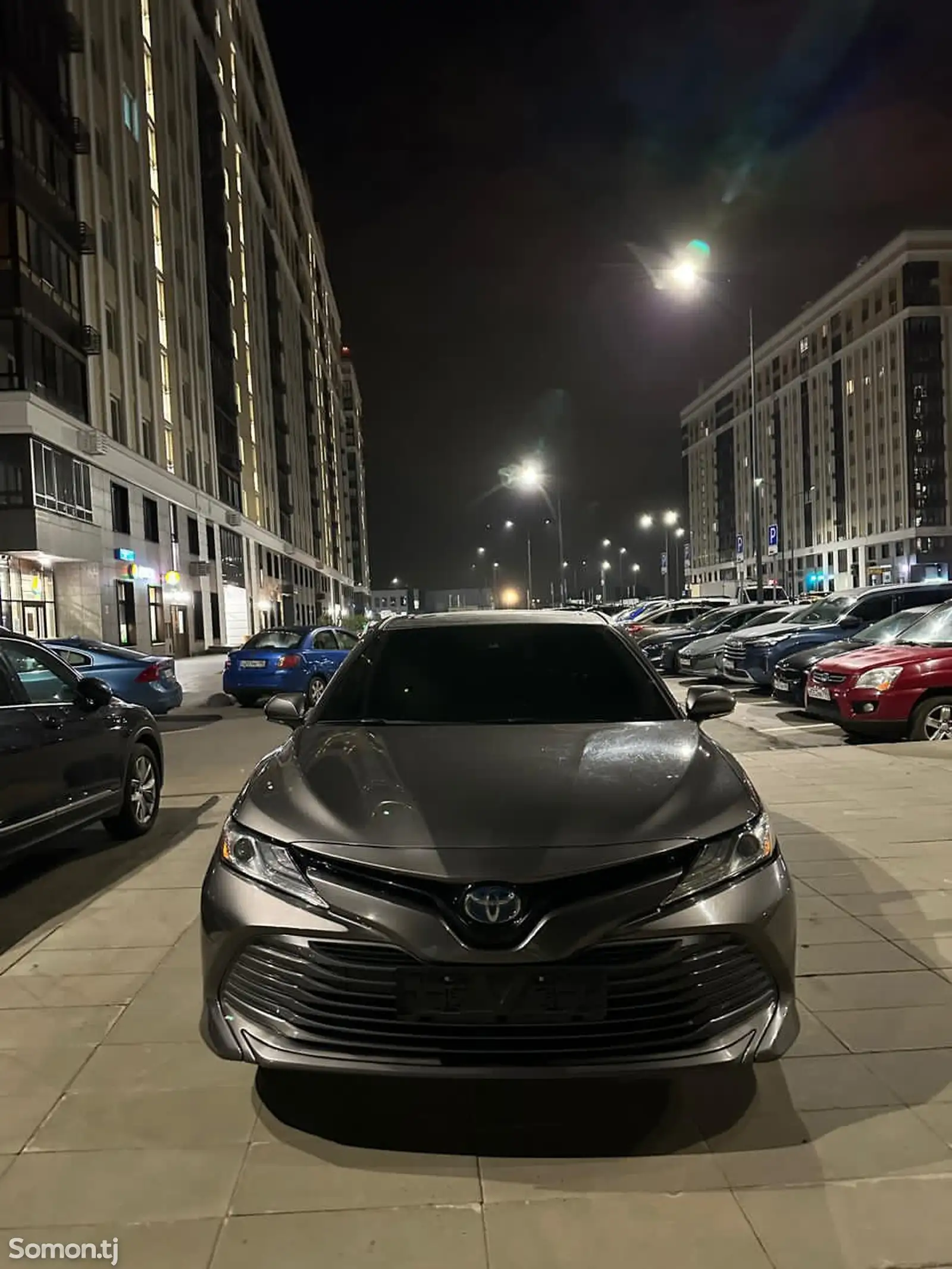 Toyota Camry, 2019-1