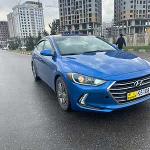 Hyundai Elantra, 2017