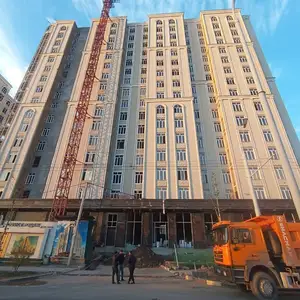 3-комн. квартира, 4 этаж, 97 м², 82мкр