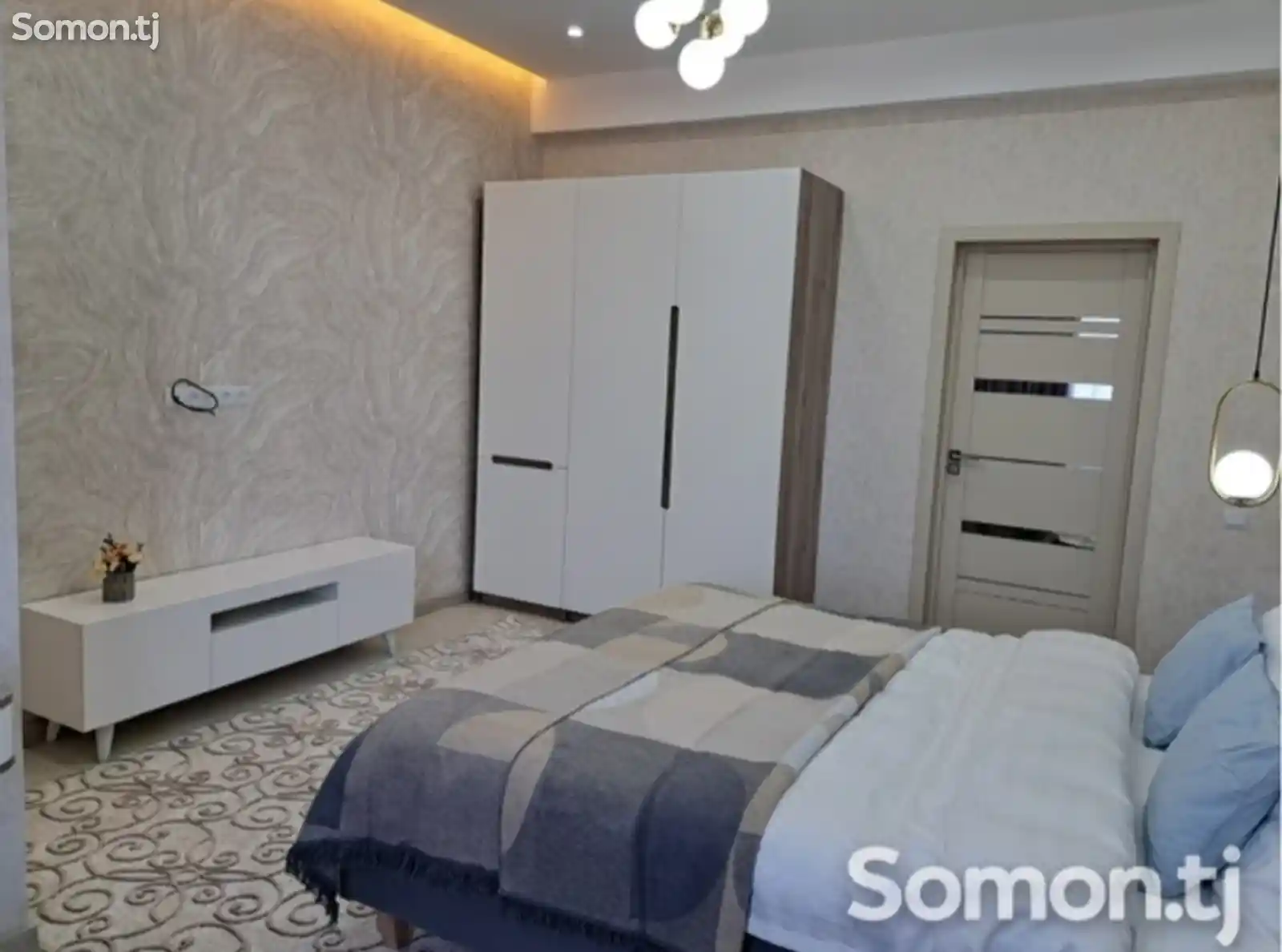 2-комн. квартира, 2 этаж, 70м², Универмаг-2