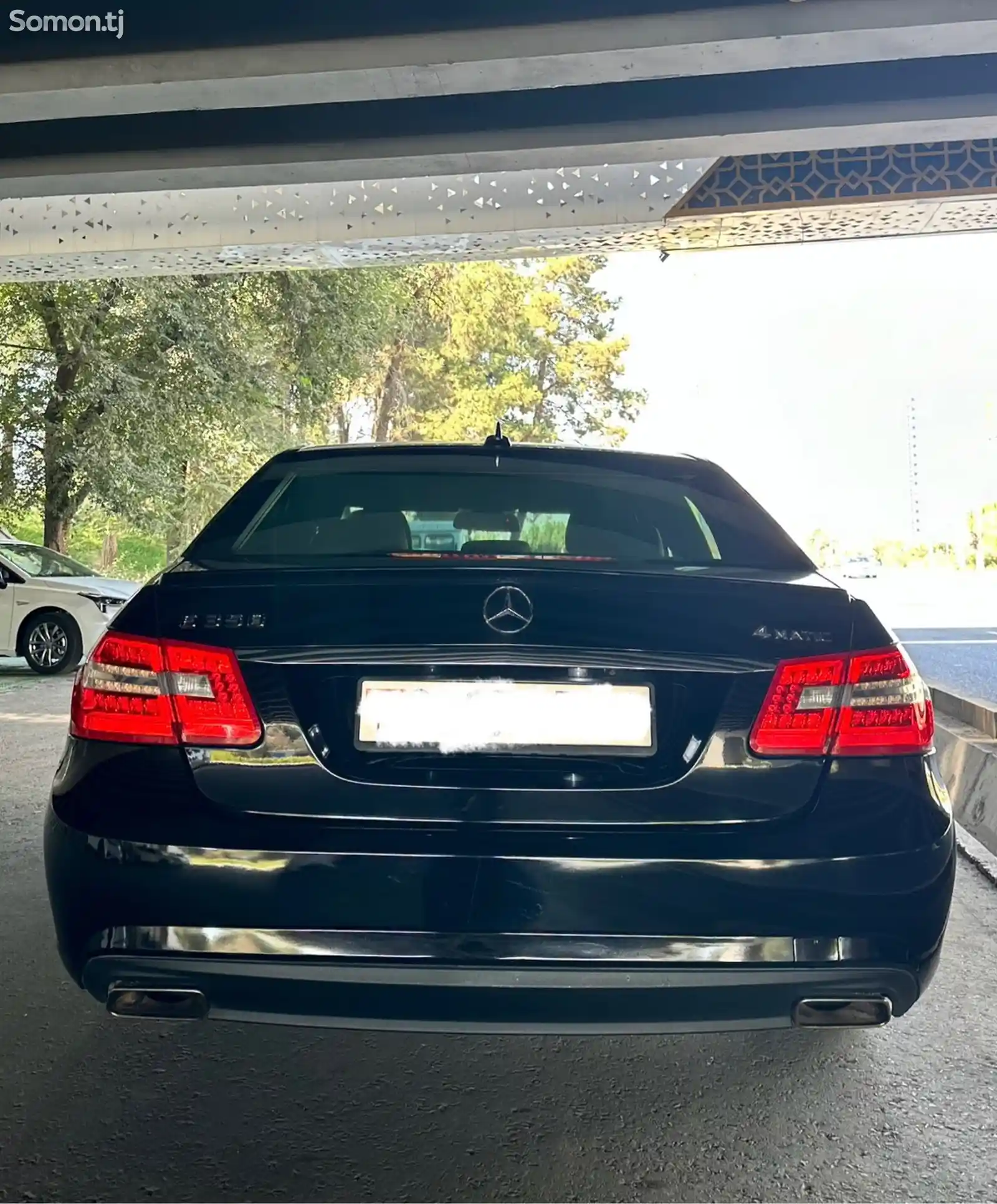 Mercedes-Benz E class, 2011-4