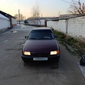 Opel Astra F, 1992