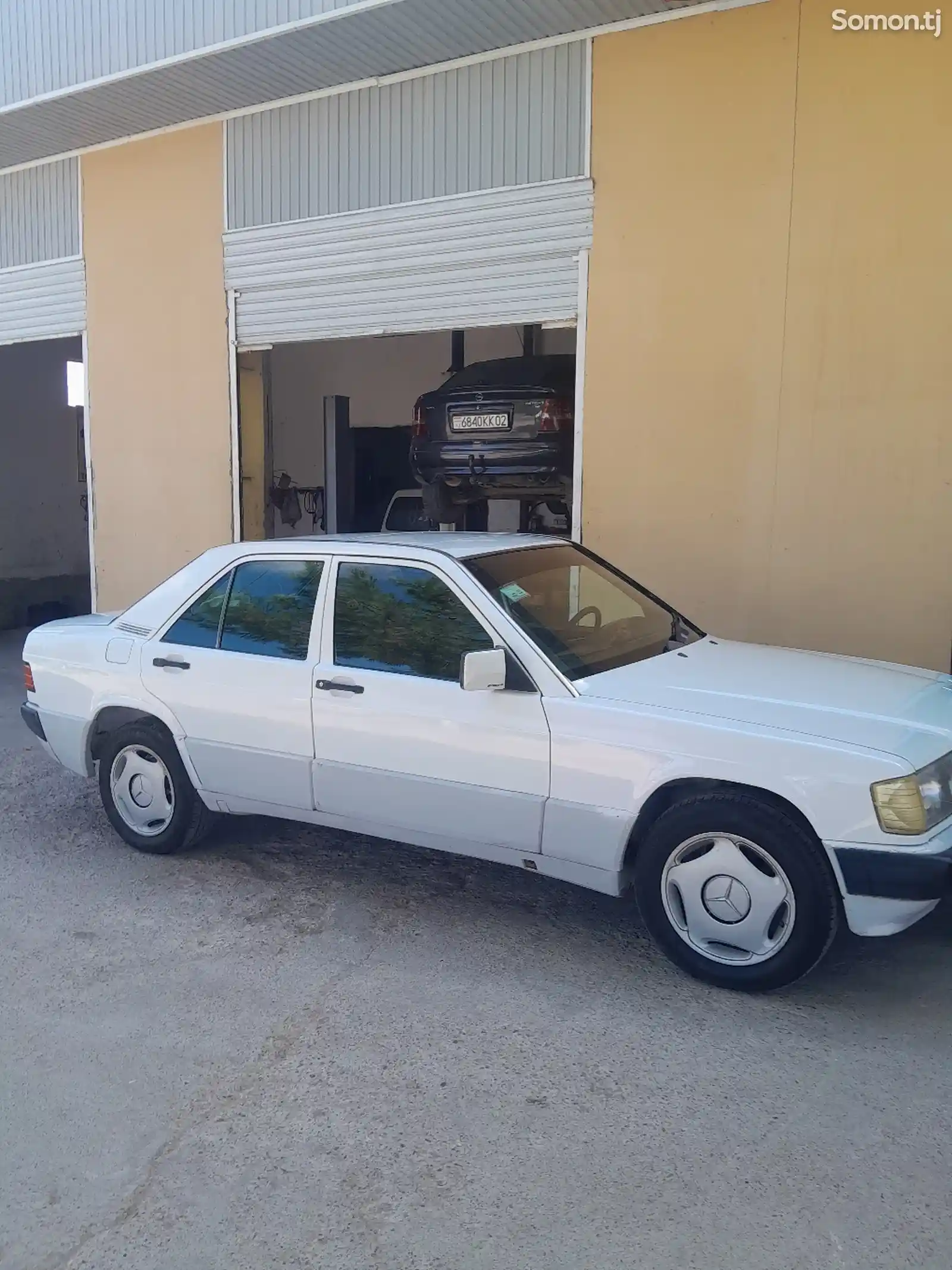 Mercedes-Benz W201, 1990-6