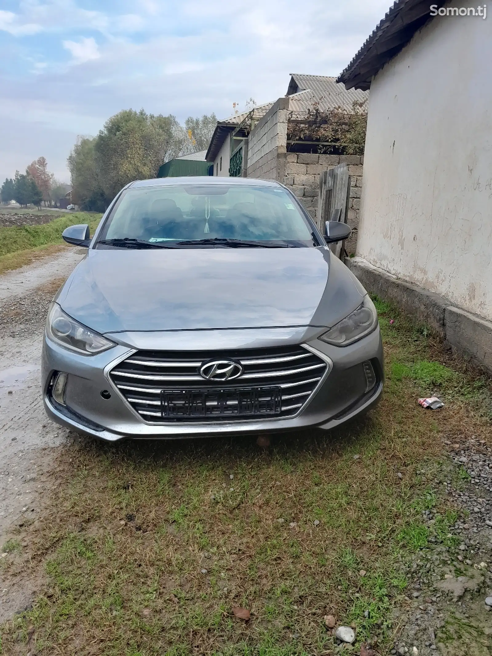 Hyundai Elantra, 2017-1