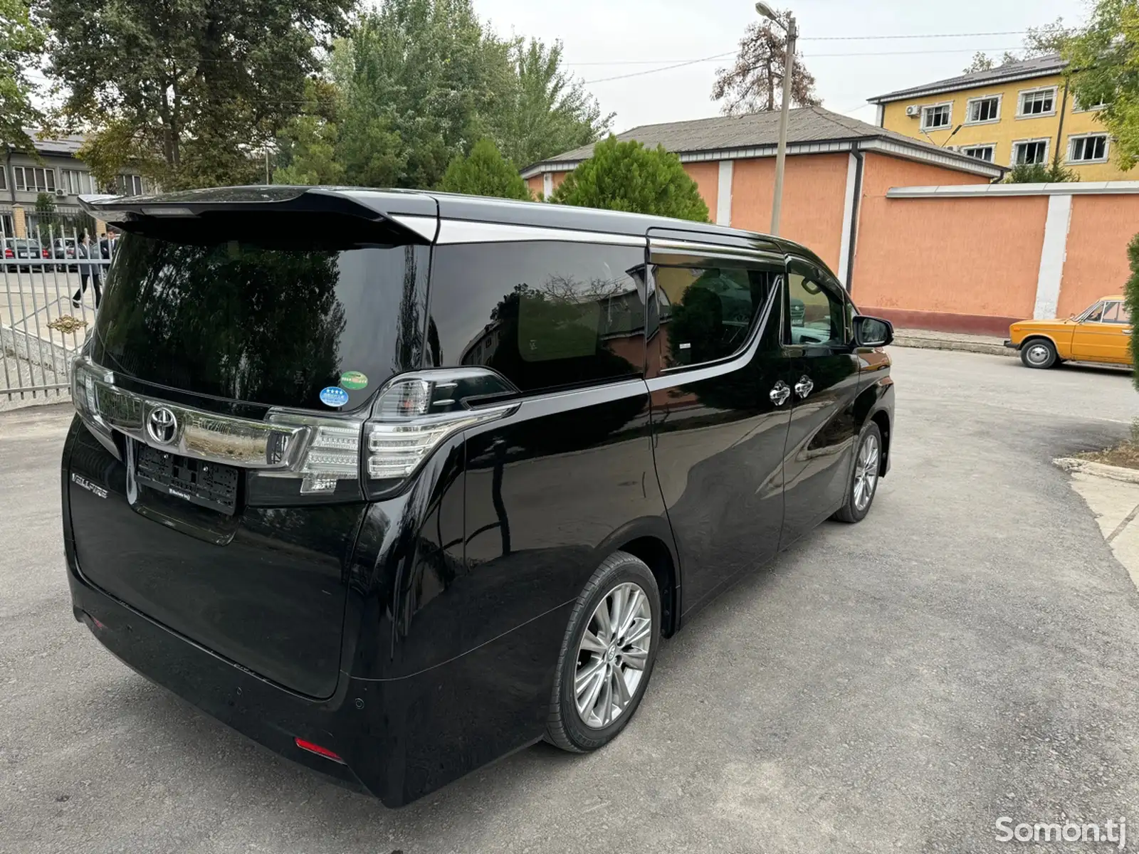 Toyota Vellfire, 2016-4