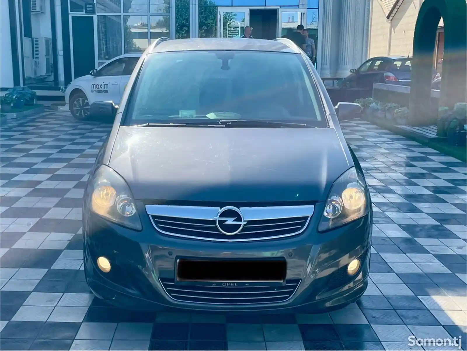 Opel Zafira, 2009-3