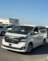 Toyota Vellfire, 2015-6