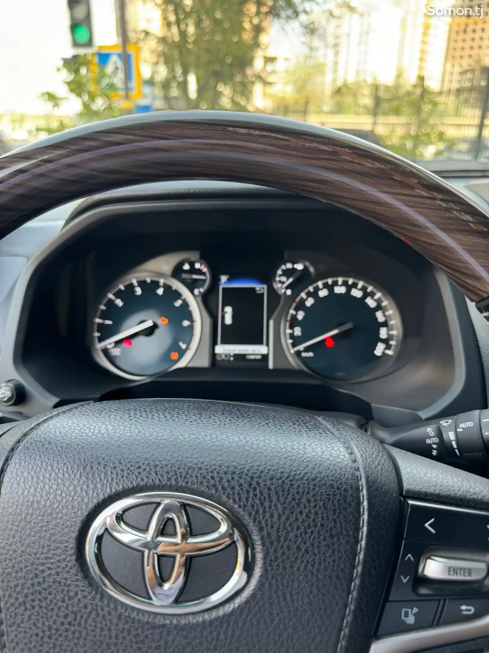 Toyota Land Cruiser Prado, 2019-1