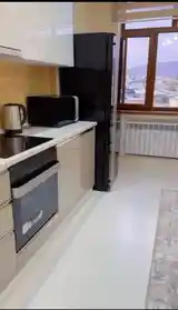 4-комн. квартира, 6 этаж, 110м², Мехргон-4