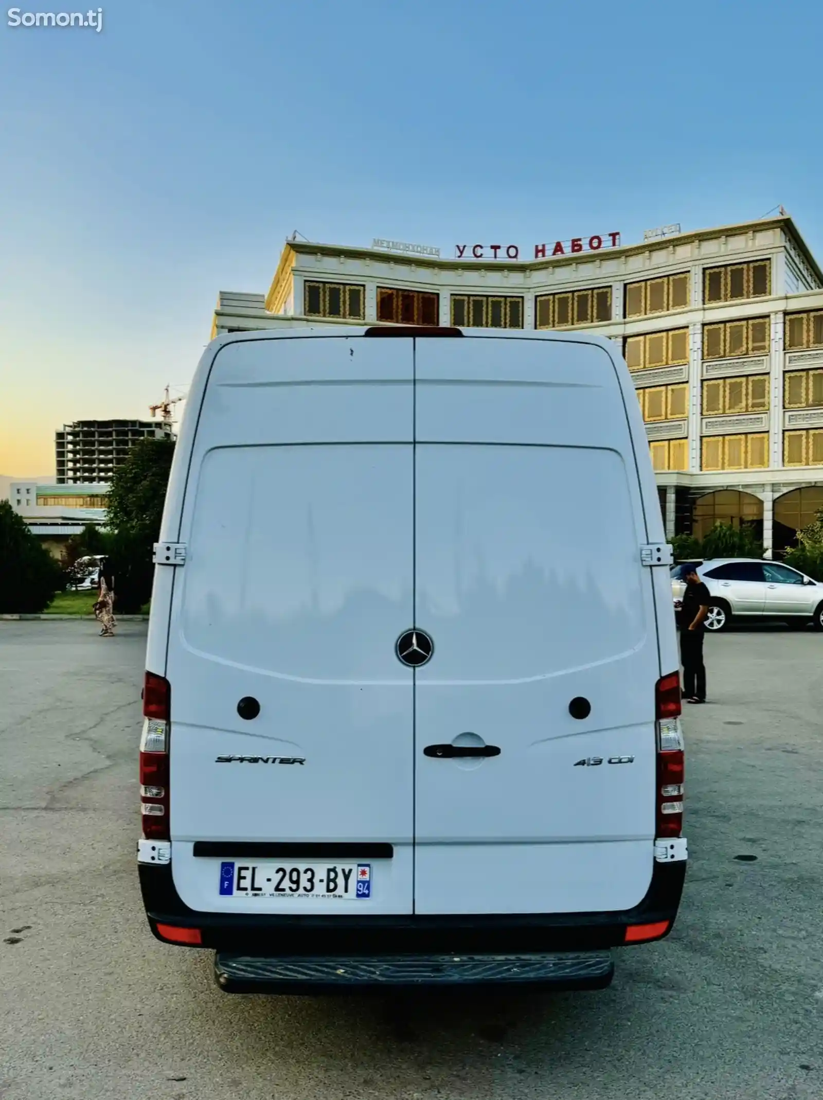 Фургон Mercedes-Benz Sprinter, 2017-6