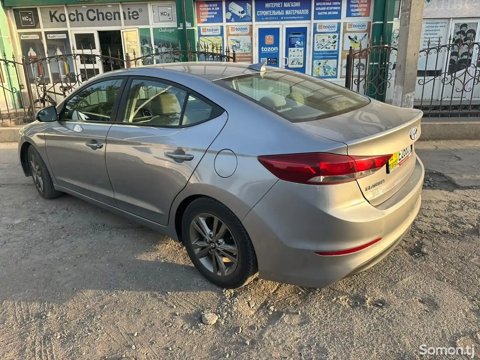 Hyundai Elantra, 2017-4