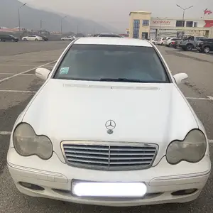 Mercedes-Benz C, 2002