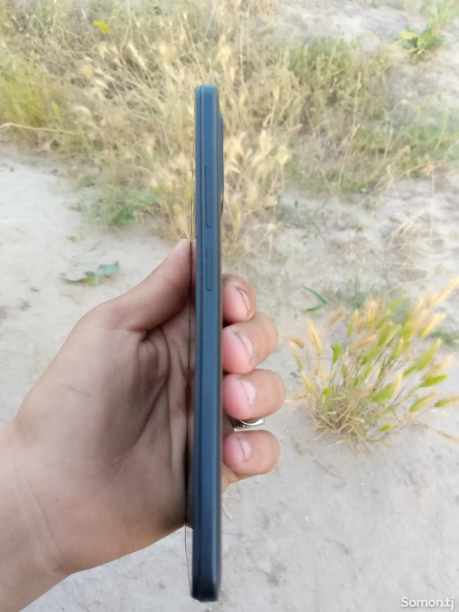Телефон Xiaomi Redmi-5