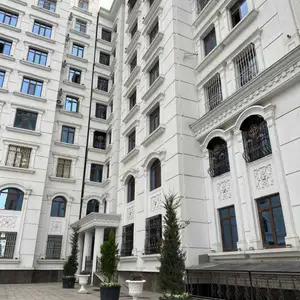 3-комн. квартира, 7 этаж, 130м², Исмоили Сомони