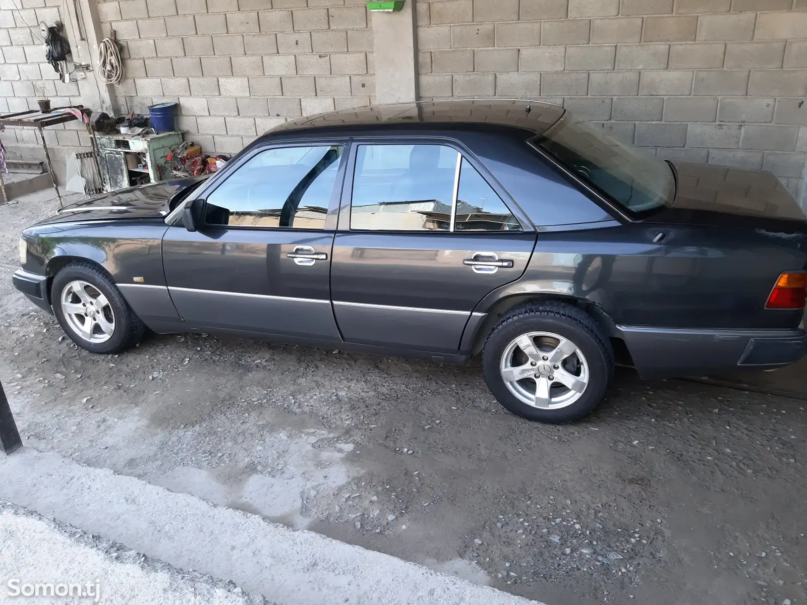 Mercedes-Benz W124, 1993-1