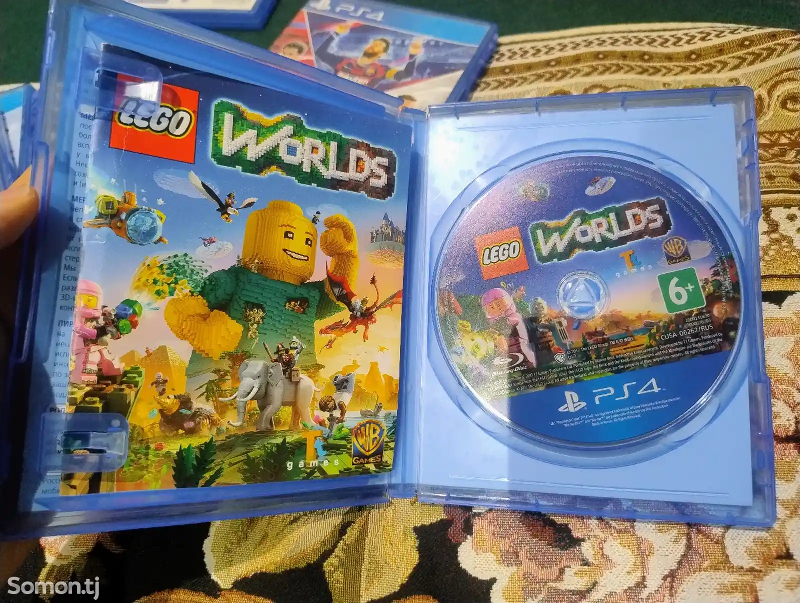 LEGO Worlds-2