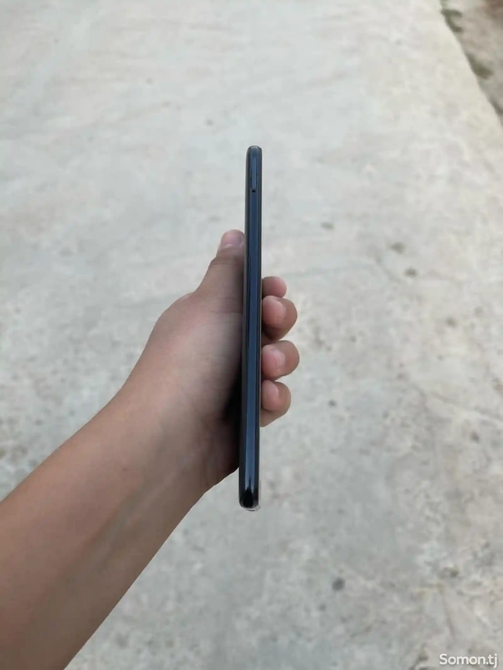 Samsung Galaxy A50-3