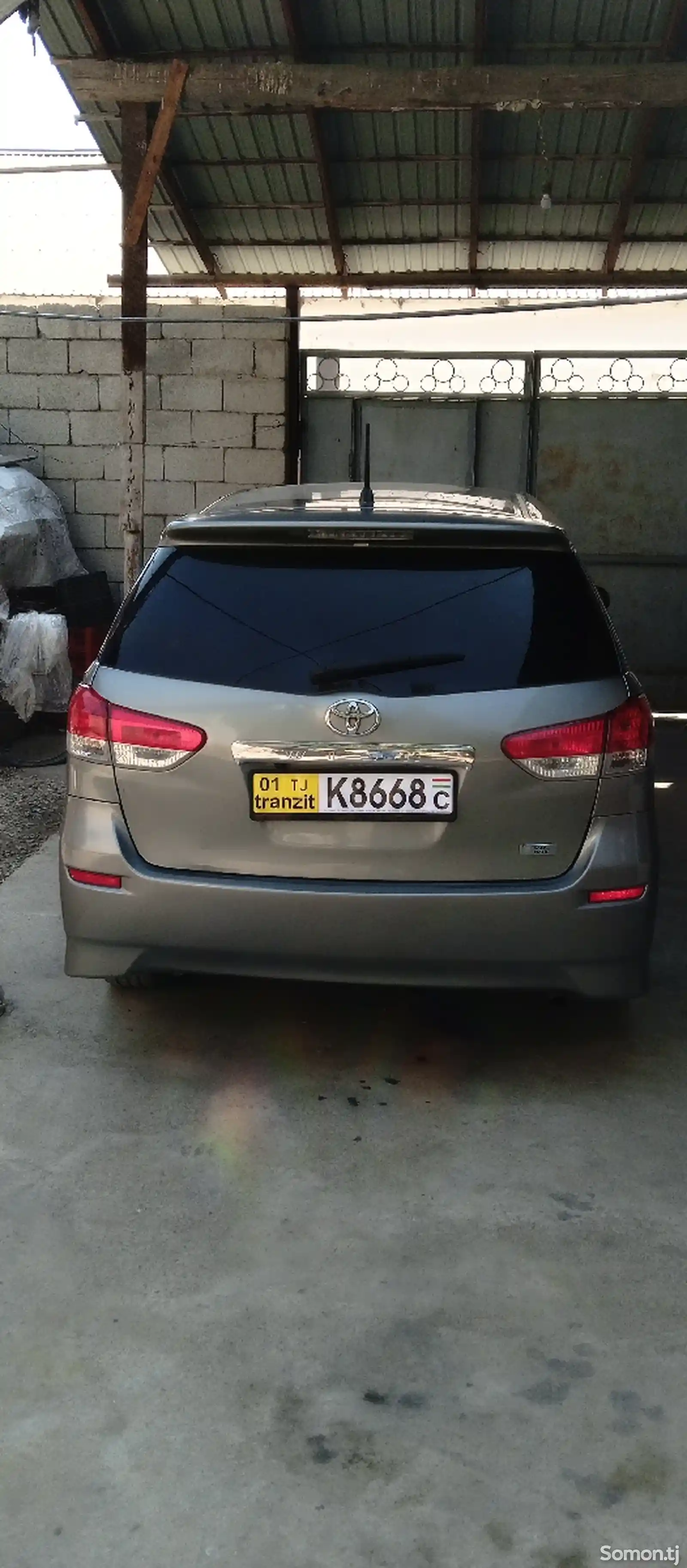 Toyota Wish, 2010-1