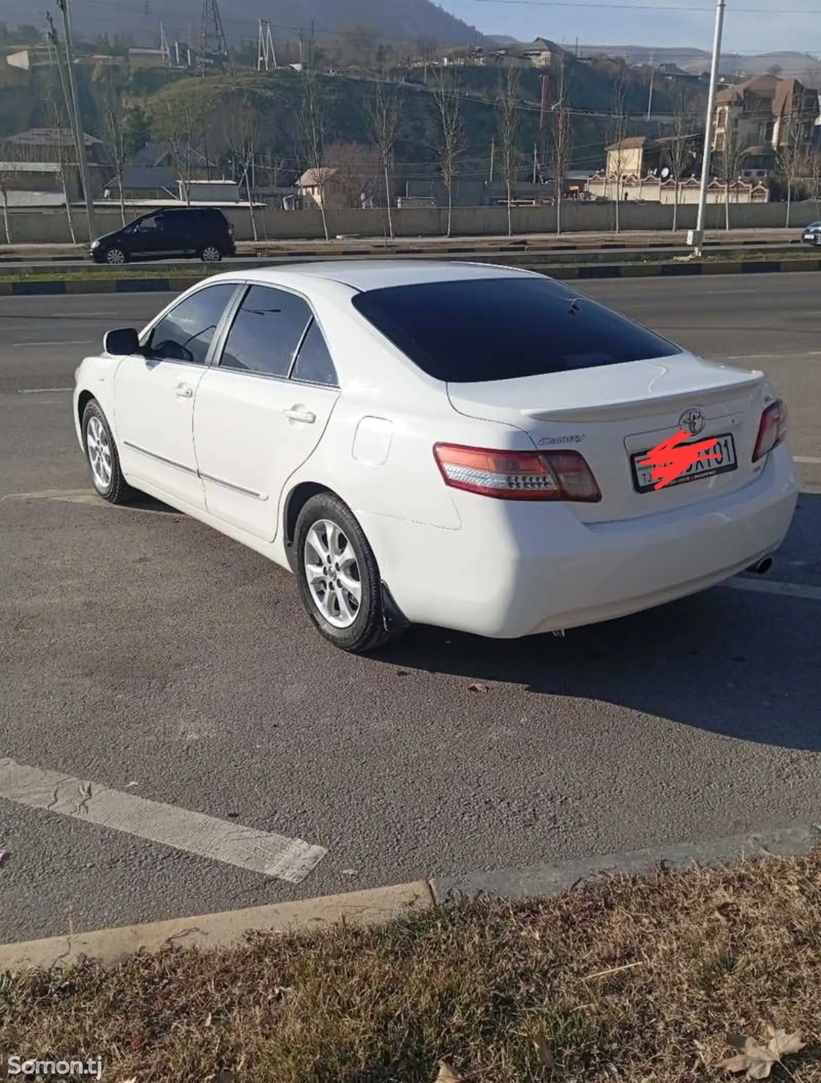 Заднее стекло Toyota Camry 40