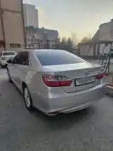 Toyota Camry, 2017-5