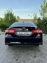 Toyota Camry, 2019-4