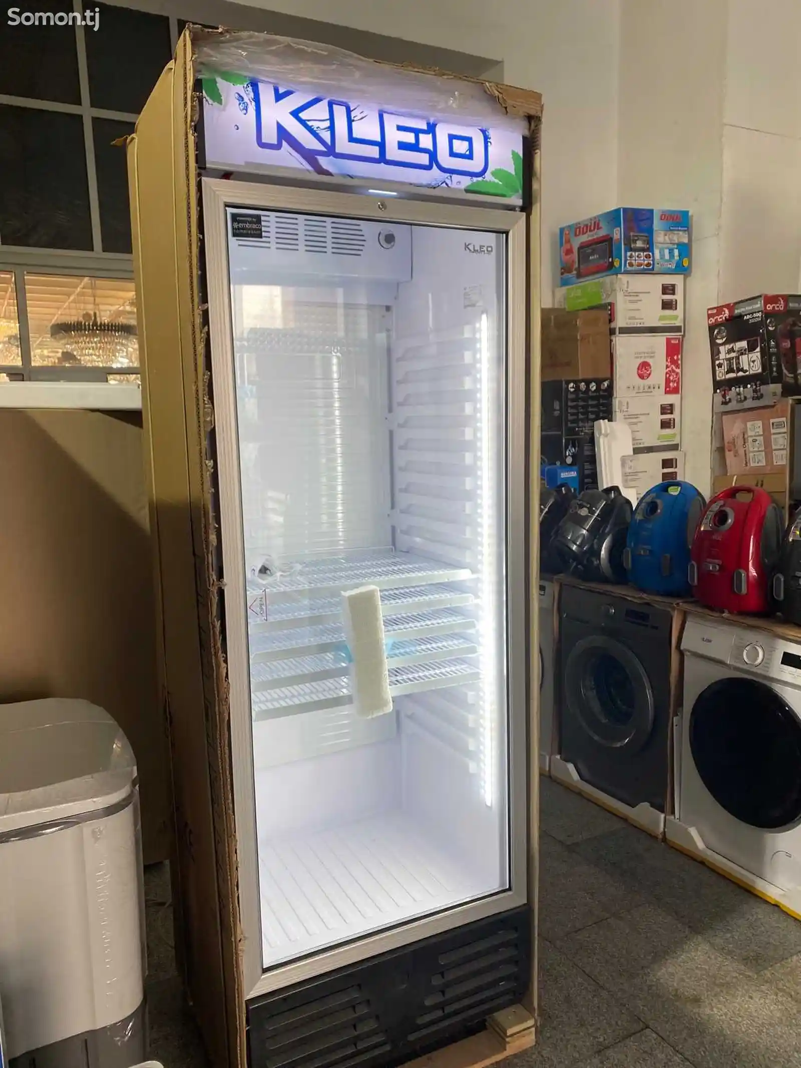 Витринный холодильник Kleo 478л-4