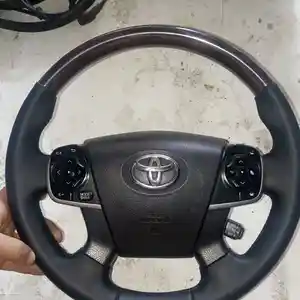 Руль Toyota Camry