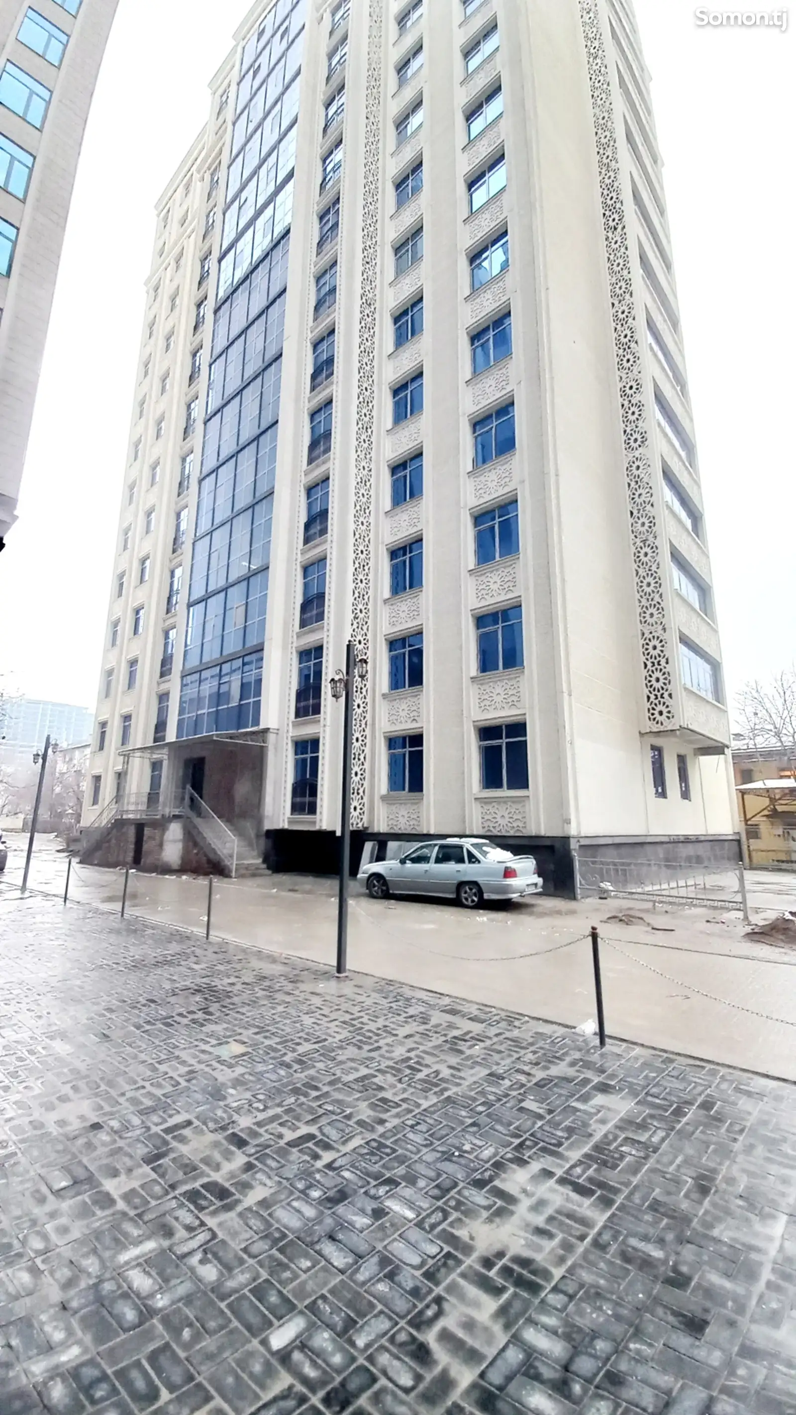 3-комн. квартира, 5 этаж, 80 м², улица Карамова-1