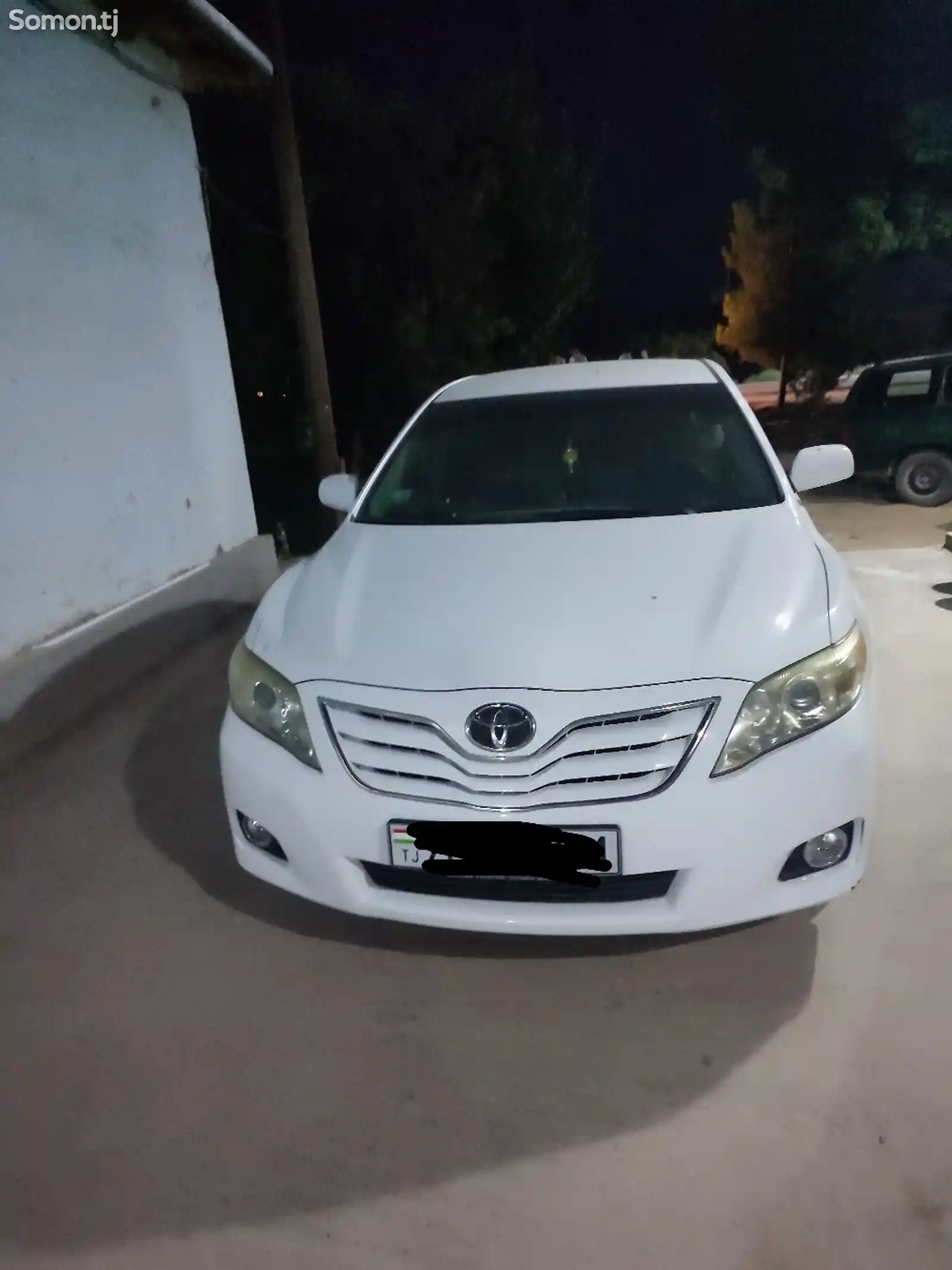 Toyota Camry, 2010-1