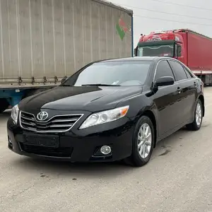 Toyota Camry, 2011