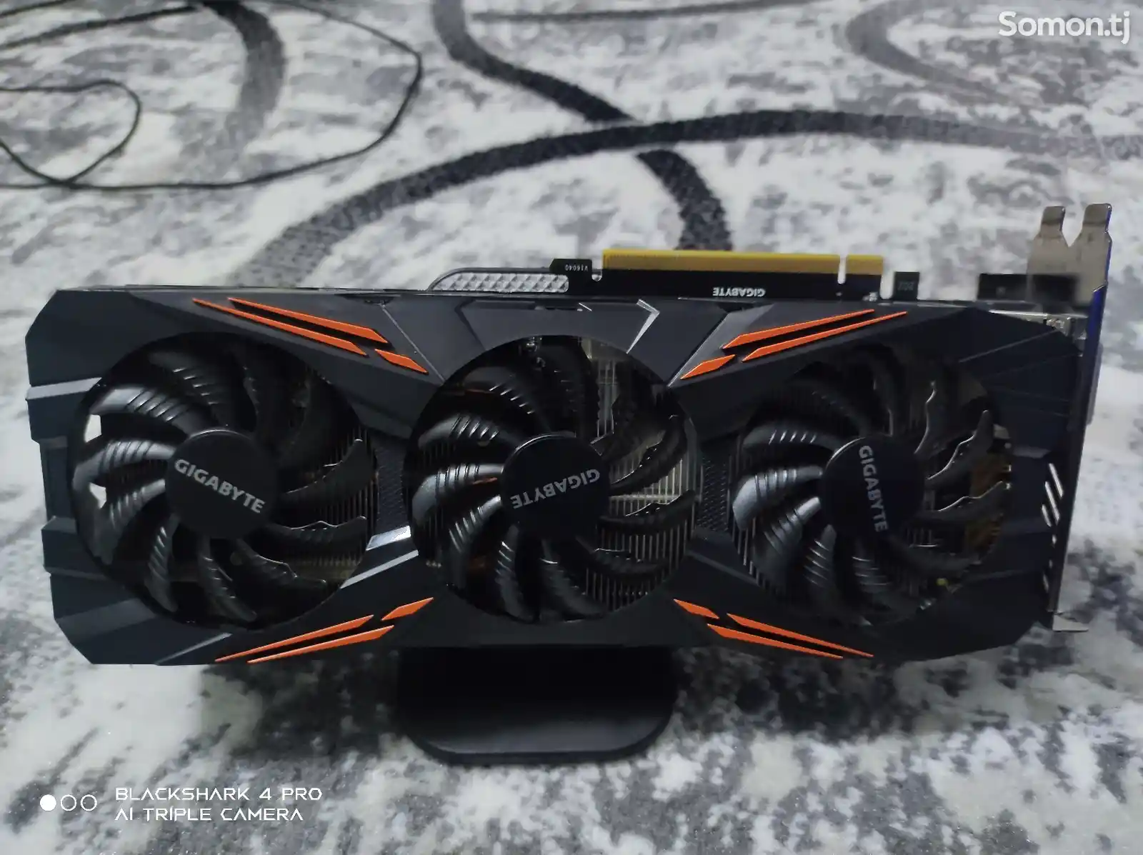 Видеокарта Gigabyte GTX 1080 8G-1