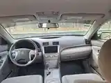 Toyota Camry, 2011-6