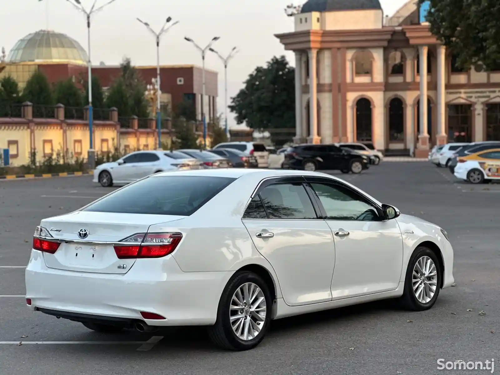 Toyota Camry, 2015-8