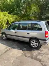 Opel Zafira, 2002-3