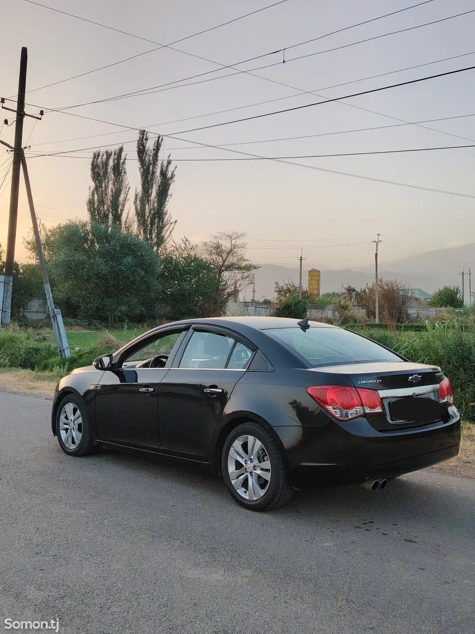 Chevrolet Cruze, 2010-3