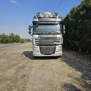 Седельный тягач DAF XF 105. 460, 2009