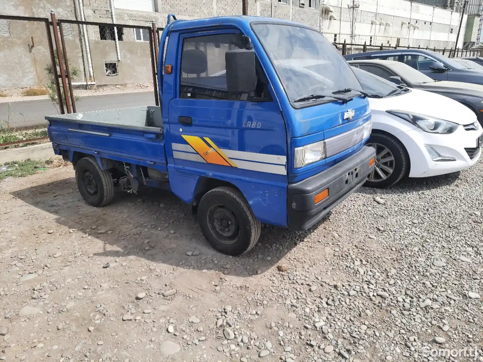 Бортовой автомобиль Daewoo Labo, 2015-4