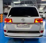 Toyota Land Cruiser, 2018-6