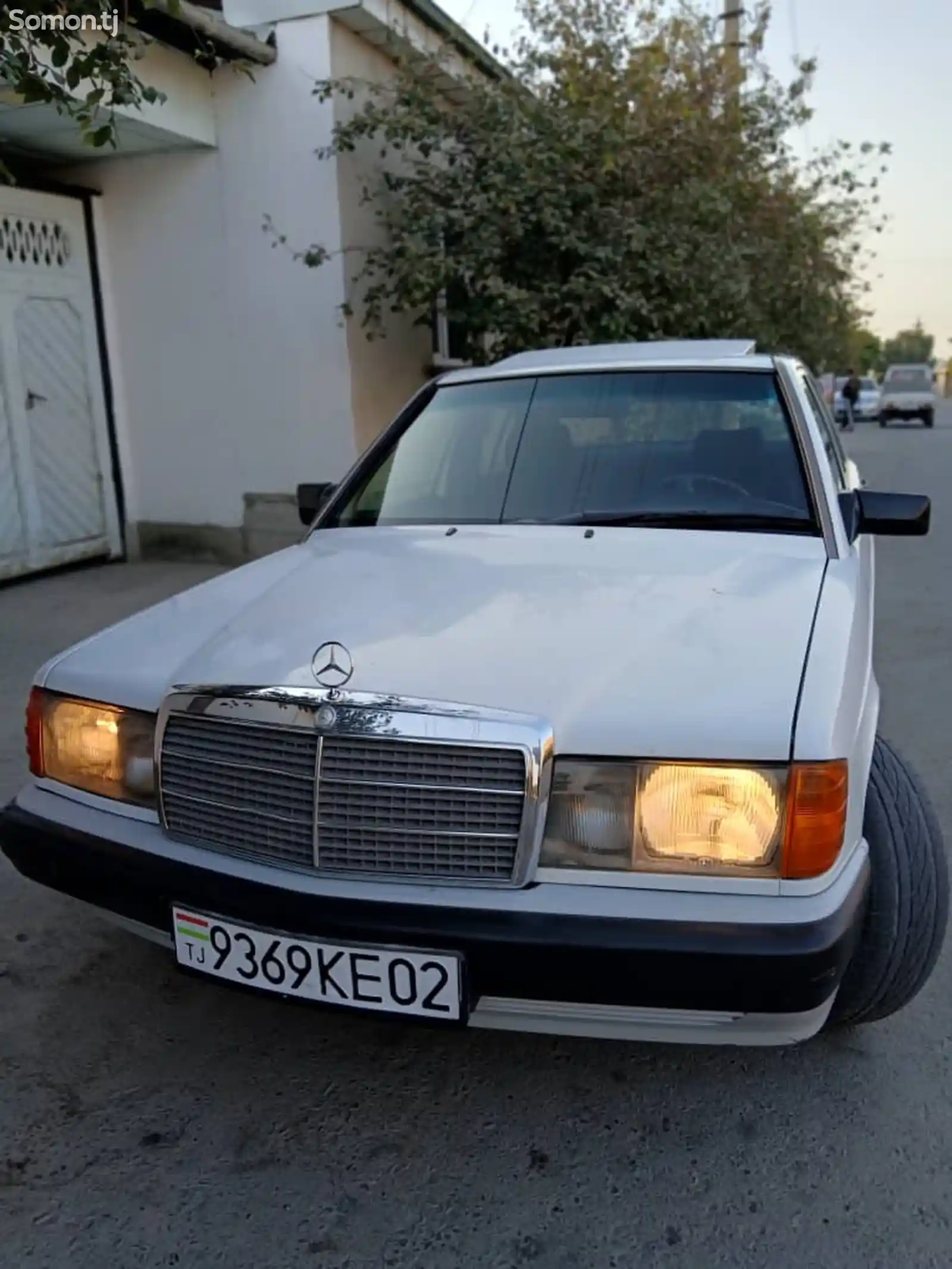 Mercedes-Benz W201, 1992-3