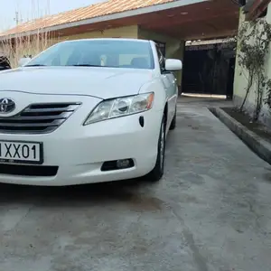 Toyota Camry, 2008